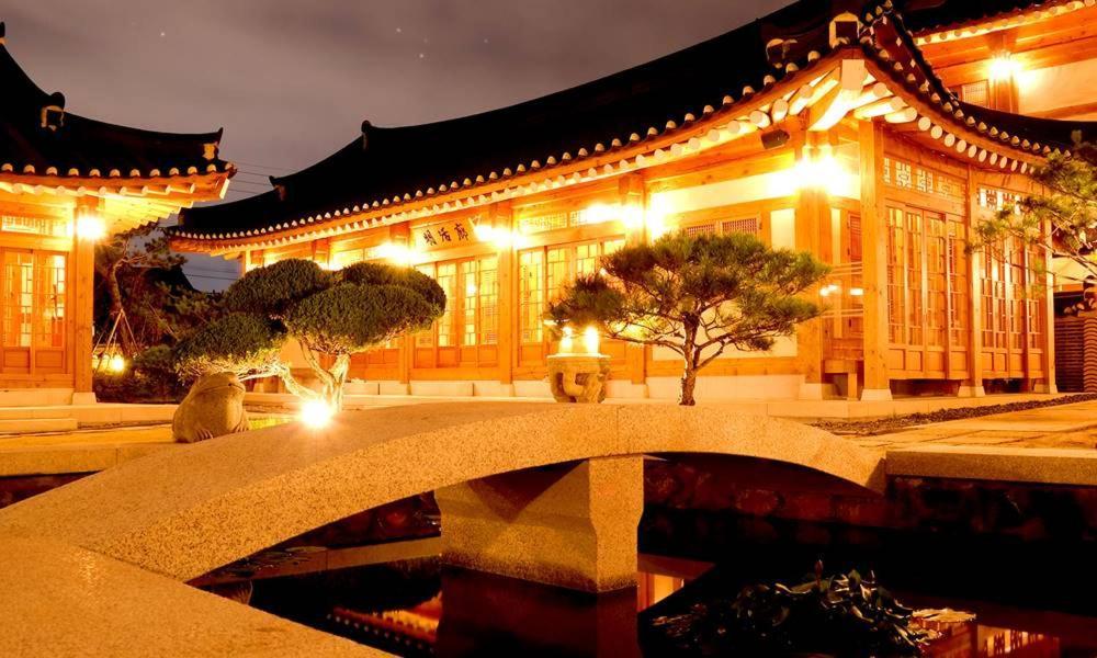 Hwangnamguan Hanok Village Gyeongju Luaran gambar